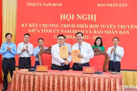 Báo Nhân Dân và Tỉnh ủy Nam Định tăng cường hợp tác, nâng cao hiệu quả phối hợp tuyên truyền