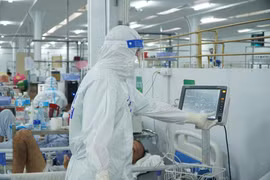 COVID-19 sắp được xem là bệnh thông thường tại Việt Nam