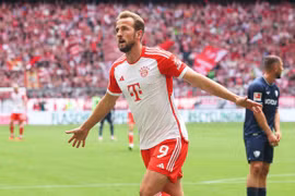 Kane lập kỷ lục chưa từng có, Bayern đại thắng 7-0 trước Bochum