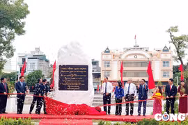 Quảng Ninh: Gắn biển hoàn thành 6 công trình với giá trị đầu tư trên 19 nghìn tỉ đồng