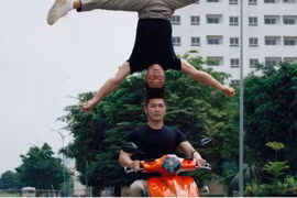 Quốc Cơ - Quốc Nghiệp chồng đầu lái xe quay quảng cáo, Sở VHTT&DL TP.HCM nói gì?