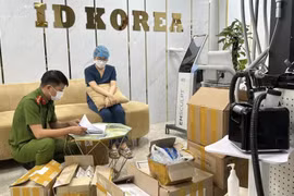 Phát hiện cơ sở thẩm mỹ sử dụng ''bác sĩ'' không bằng cấp, chứng chỉ hành nghề làm đẹp cho khách