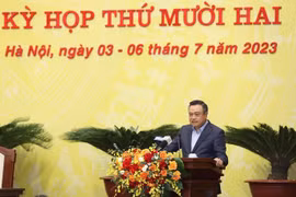 Chủ tịch UBND TP Hà Nội: Phân cấp, ủy quyền không bắt các quận, huyện phải mặc một “chiếc áo” giống nhau