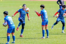 Vé xem tuyển bóng đá nữ Việt Nam ra quân ở SEA Games 32 hết nhanh đến khó tin