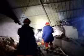 Động đất ở Trung Quốc khiến hàng trăm người thương vong, gấp rút cứu hộ vì thời tiết băng giá