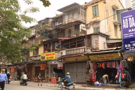 Để chung cư cũ không còn “cũ”