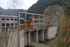 Xử phạt hành chính chủ doanh nghiệp thủy điện Nậm Lúc (Lào Cai) 350 triệu đồng do sai phạm