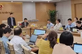 Triển khai đồng bộ giải pháp để yêu cầu nền tảng mạng xã hội xuyên biên giới tuân thủ pháp luật Việt Nam