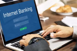 Sẽ phải xác thực sinh học khi giao dịch Mobile Banking lần đầu