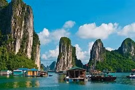 Quảng Ninh phấn đấu đón 17 triệu lượt du khách trong năm 2024