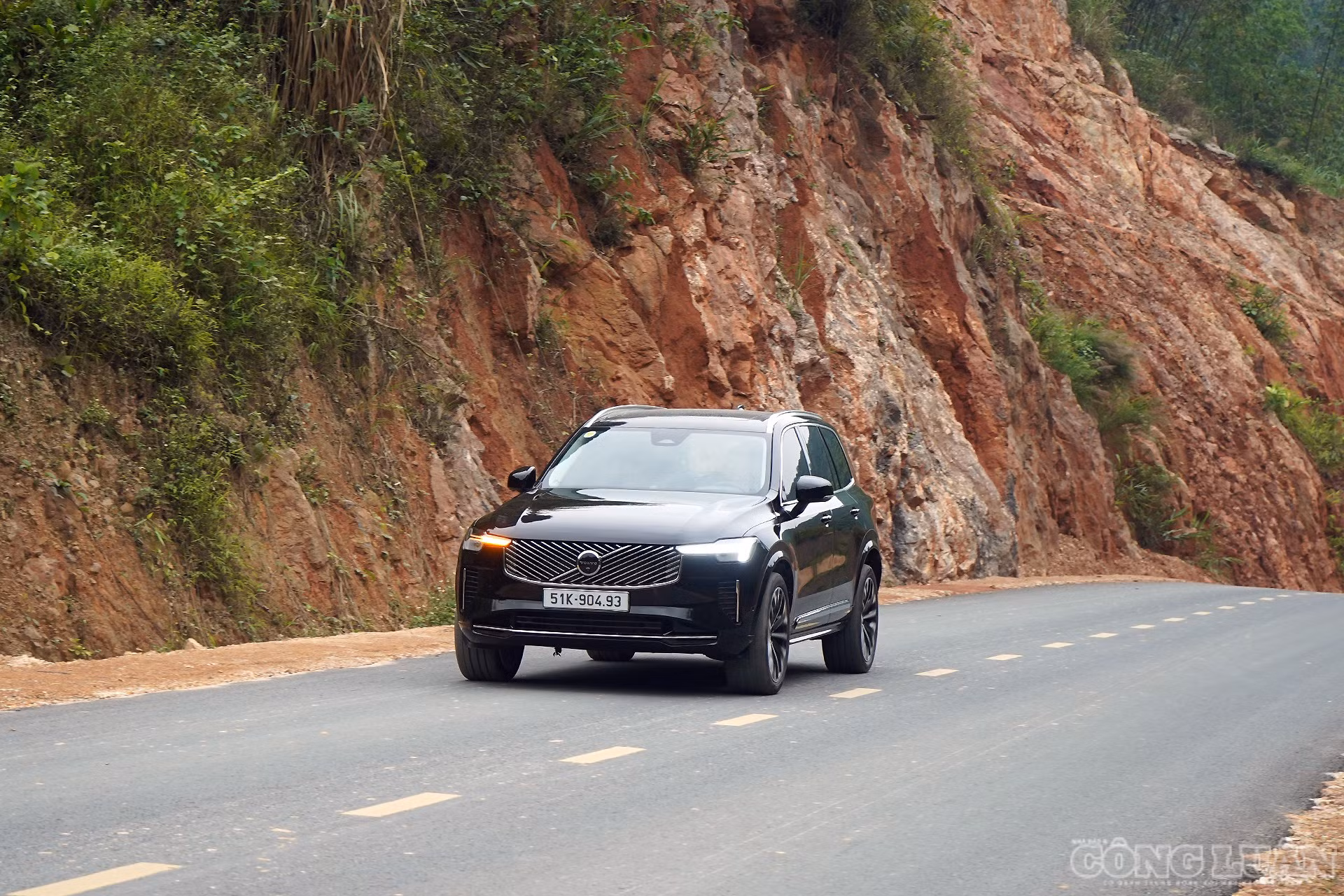 clo_br_volvo-xc90-ultra-b5-2026-1.jpg