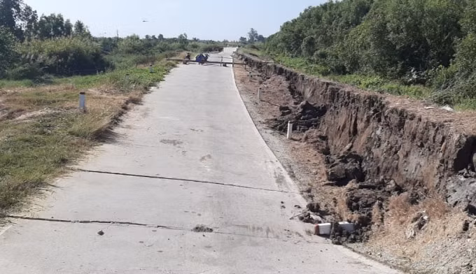 Hiện trường vụ sụp lún.
