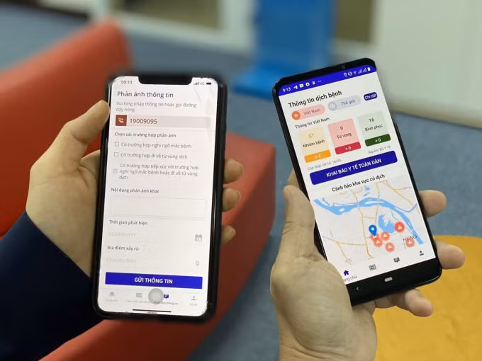 Người dân cập nhật thông tin sau khi tải ứng dụng nCovi.
