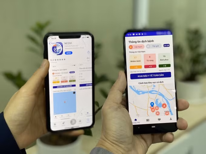 Người dân tải ứng dụng nCovi.