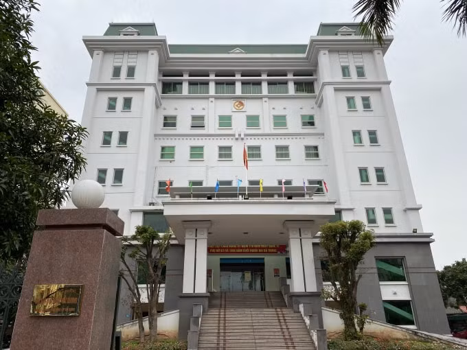 Kho bạc Nhà nước các địa phương cũng thực hiện dịch vụ công trực tuyến. Ảnh: Dương Lâm