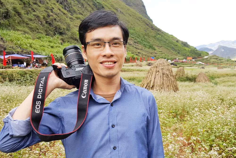 Nhà báo Hồ Viết Thịnh.