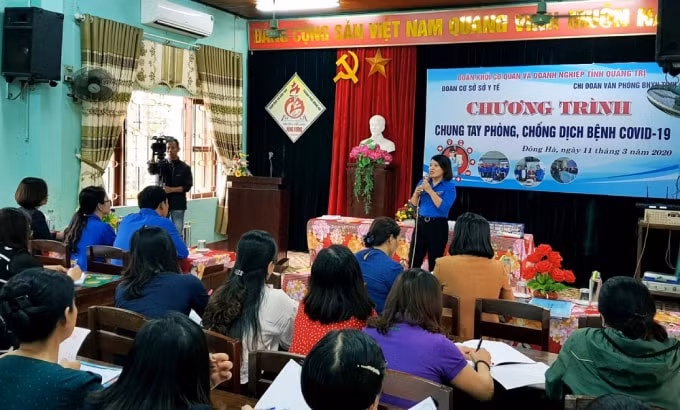 BHXH Quảng Trị tuyên truyền về phòng chống dịch bệnh Covid-19