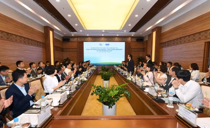 Hội nghị Sơ kết thực hiện thỏa thuận hợp tác giữa Viettel và FLC 2019.