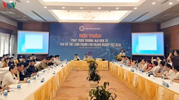 Hội thảo 