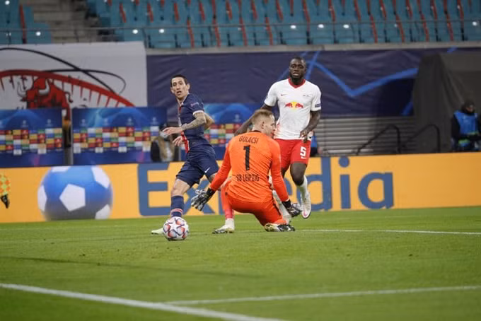 Ở phút thứ 6, Di Maria mở tỉ số cho PSG. Ảnh: bongdaplus.vn