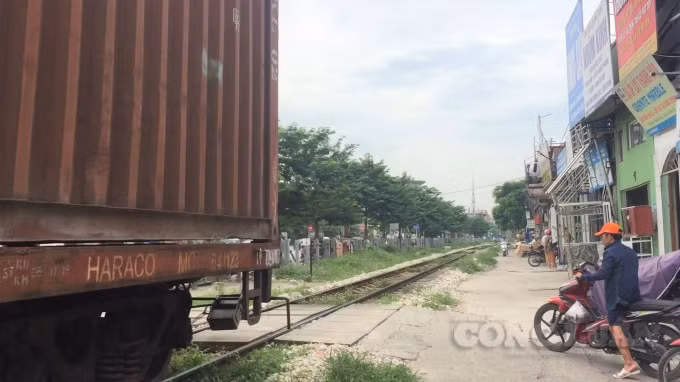 gan 2 nghin diem tiem an nguy co tai nan giao thong duong sat hinh 1