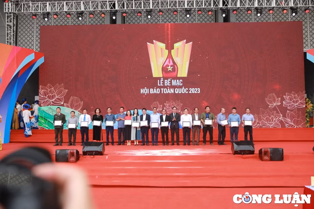 bao nha bao cong luan dat giai b giai giao dien dien tu an tuong tai hoi bao toan quoc 2023 hinh 7