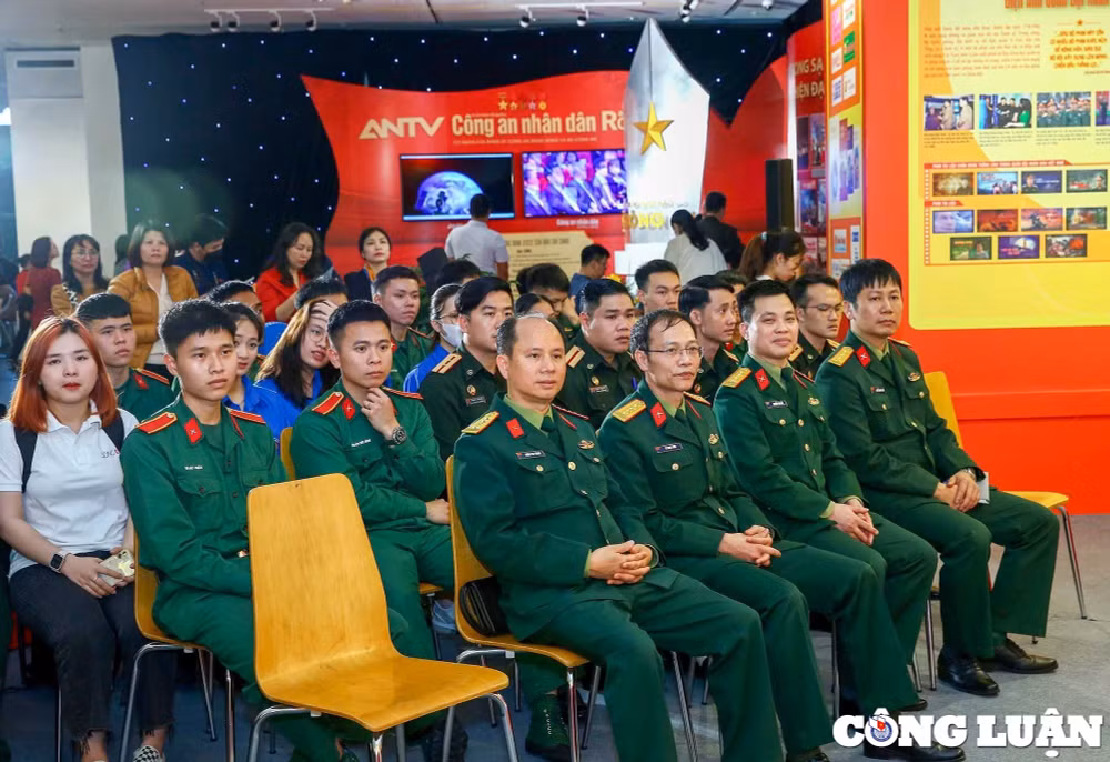 khach quan cong tam ton trong su that bao ve su that chinh la van hoa bao chi hinh 2