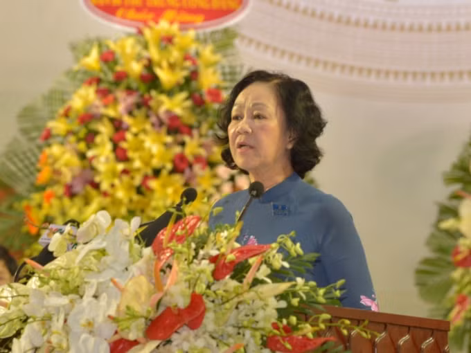 Trưởng Ban Dân vận Trung ương Trương Thị Mai phát biểu chỉ đạo Đại hội đại biểu đảng bộ tỉnh Bạc Liêu lần thứ XVI.