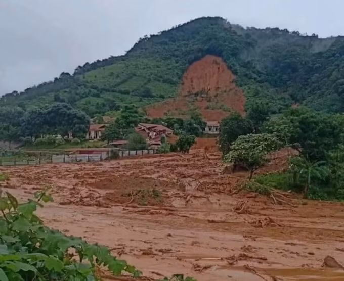 Mọi nguồn lực đang được huy động tối đa để phục vụ cho công tác tìm kiếm cứu nạn.