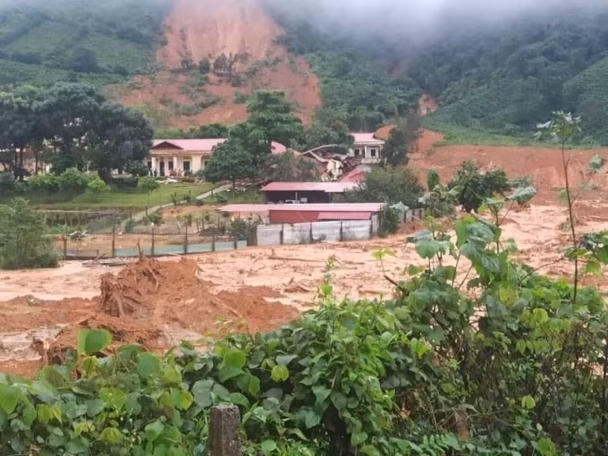 Hiện trường vụ sạt lở nghiêm trọng làm 22 cán bộ chiến sĩ Đoàn Kinh tế - Quốc phòng 377 mất tích.
