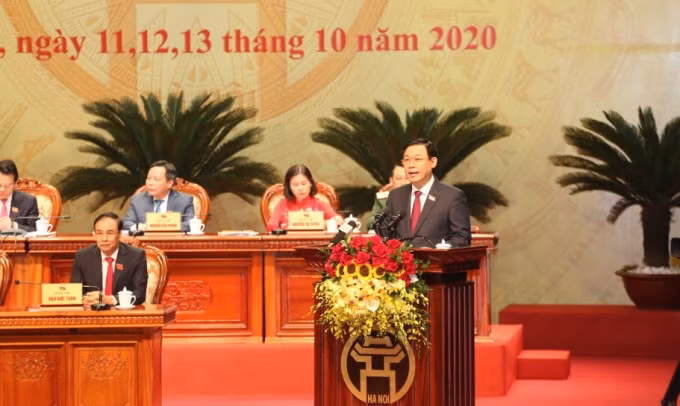 Ủy viên Bộ Chính trị, Bí thư Thành ủy Hà Nội Vương Đình Huệ phát biểu khai mạc Đại hội.