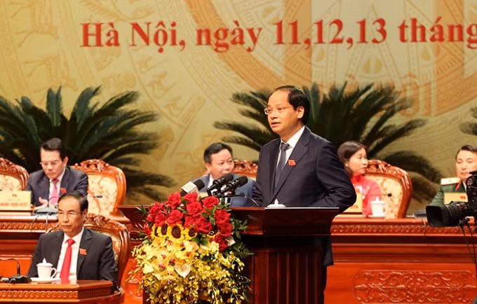 Phó Chủ tịch UBND TP Nguyễn Doãn Toản tham luận tại Đại hội
