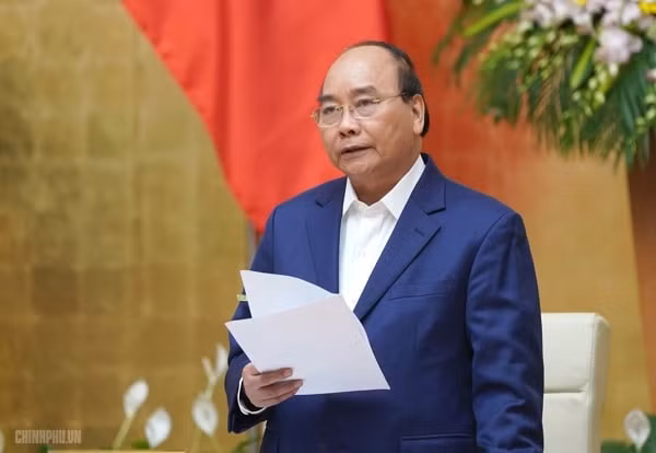 Thủ tướng Nguyễn Xuân Phúc phát biểu kết luận cuộc họp. Ảnh: VGP
