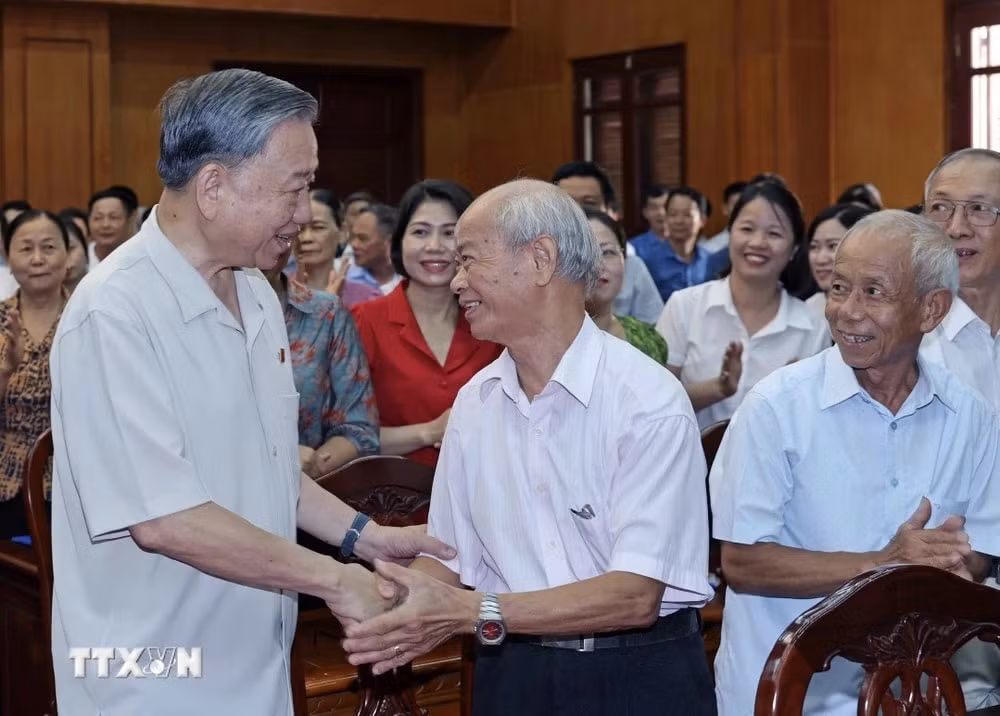 doi moi manh me phuong thuc lanh dao cua dang la yeu cau khach quan hinh 2