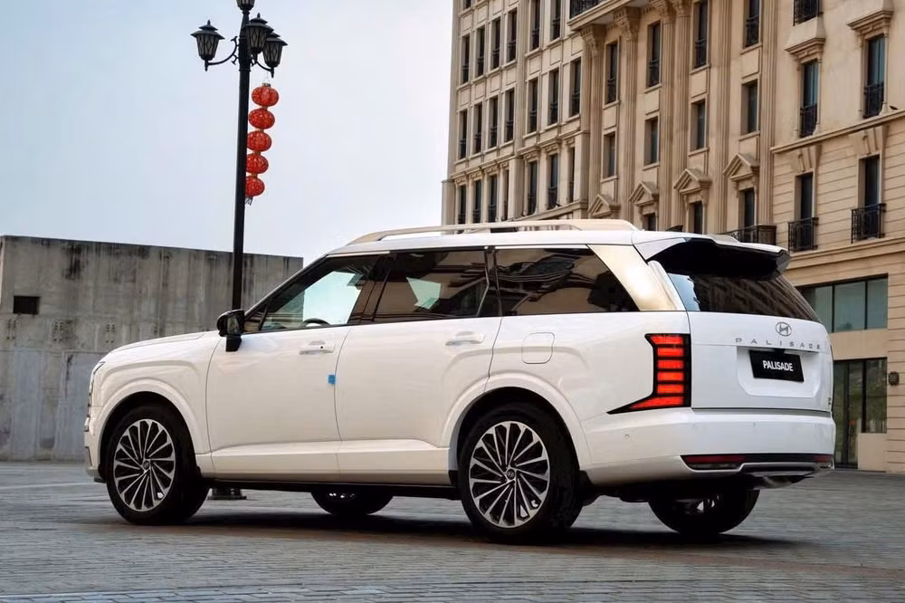 Hyundai Palisade 2026 chỉ còn trang bị động cơ xăng tăng áp 2.5L và có phiên bản Hybrid - Ảnh: MXH