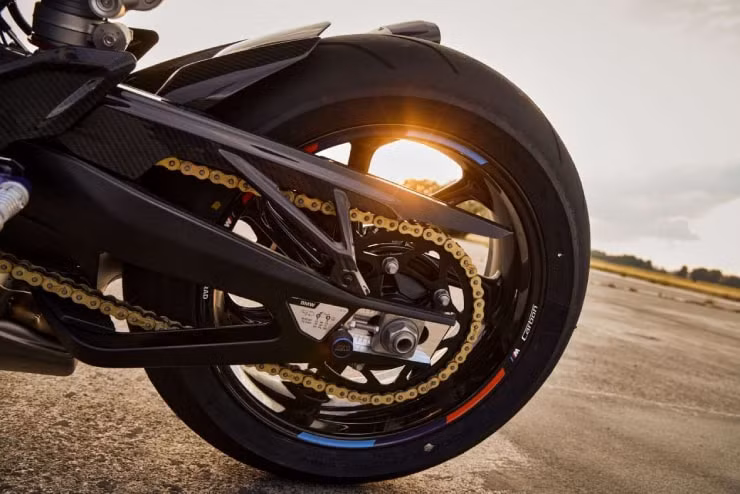 2023 bmw motorrad s1000rr ra mat so huu suc manh 210 ma luc hinh 8