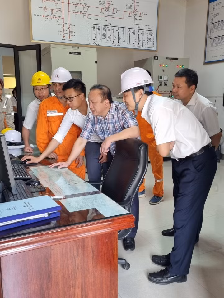 dia chi do cung cap nguon nhan luc chat luong cao cho tong cong ty dien luc mien bac hinh 4
