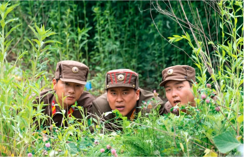 phim bong dung trung so doat doanh thu khung sau 1 tuan chieu tai viet nam hinh 2