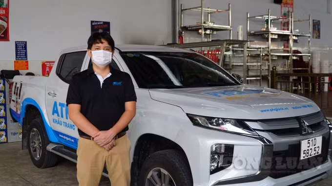 Anh Tuấn Anh bán xe Mercedes để mua xe bán tải, trang thiết bị, gạo...