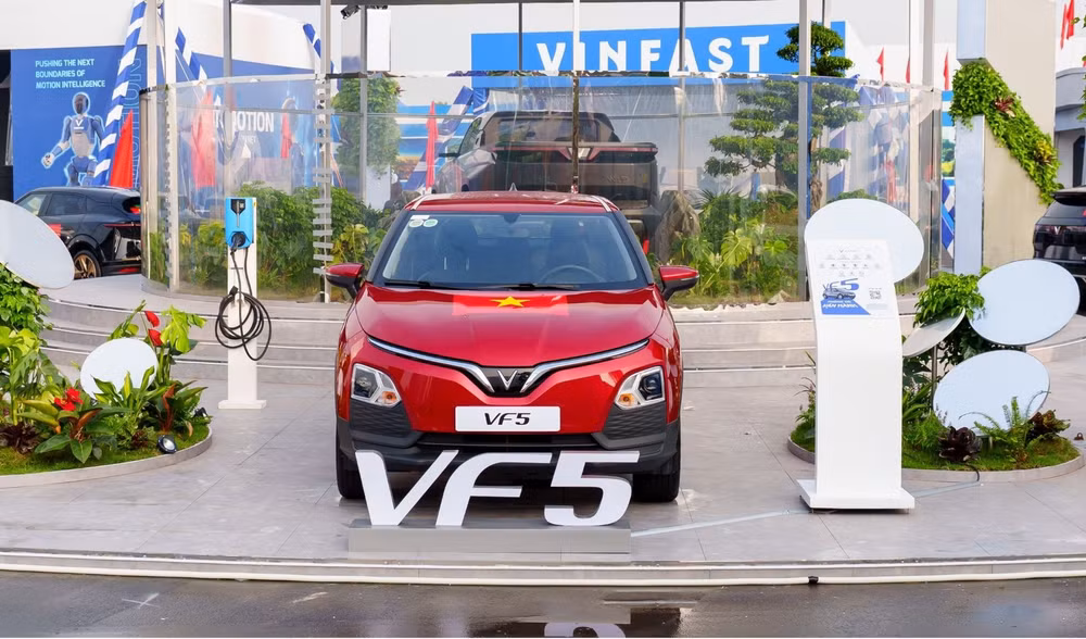 Mẫu xe điện gầm cao cỡ A VinFast VF 5 - Ảnh: VF