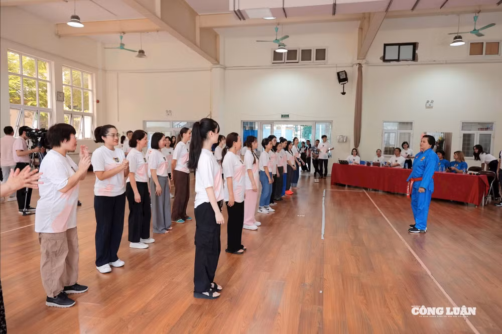 z7020456445113_ee3266f8381144b333f283926dfd8f6e.jpg