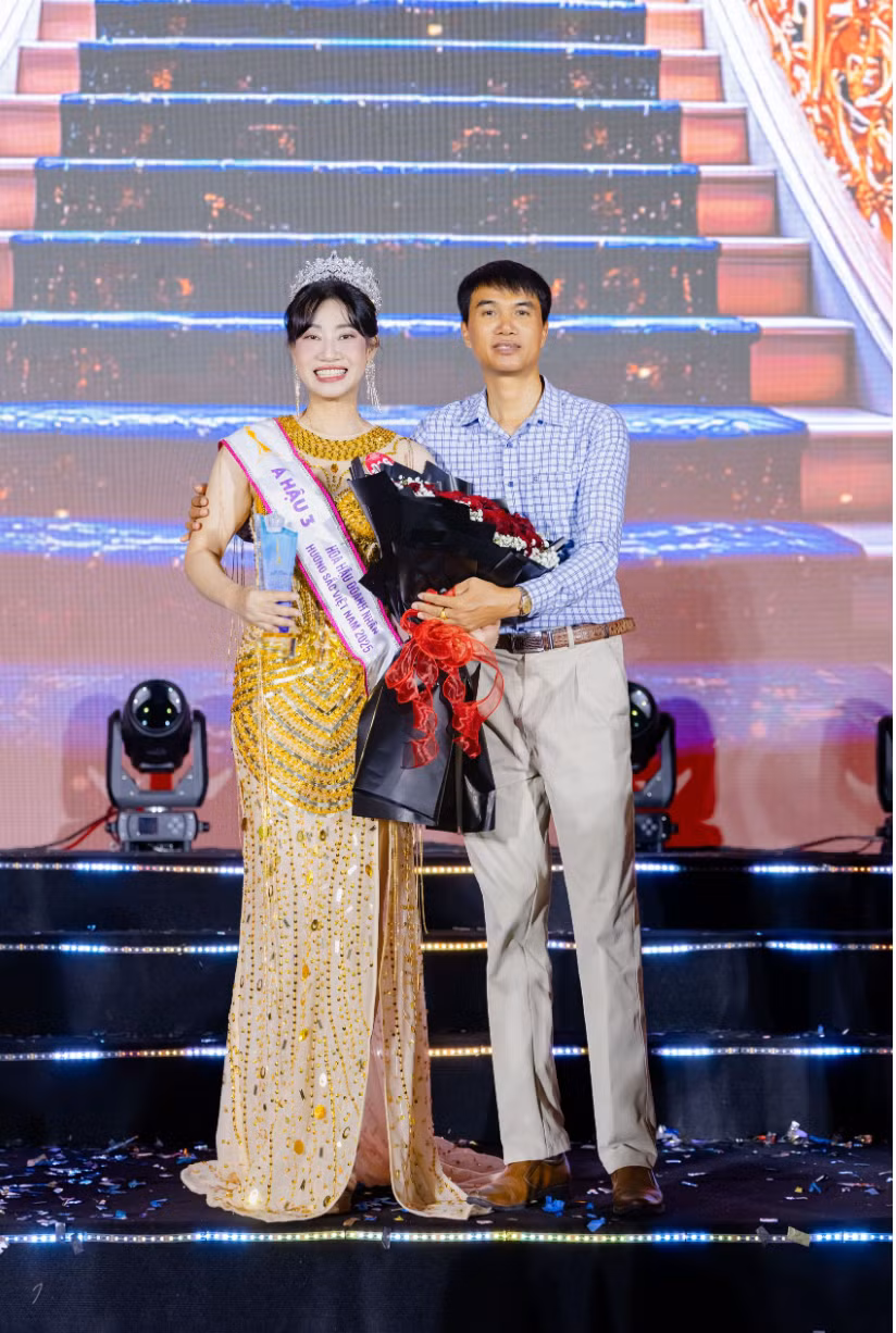 Ảnh màn hình 2025-09-11 lúc 18.32.56