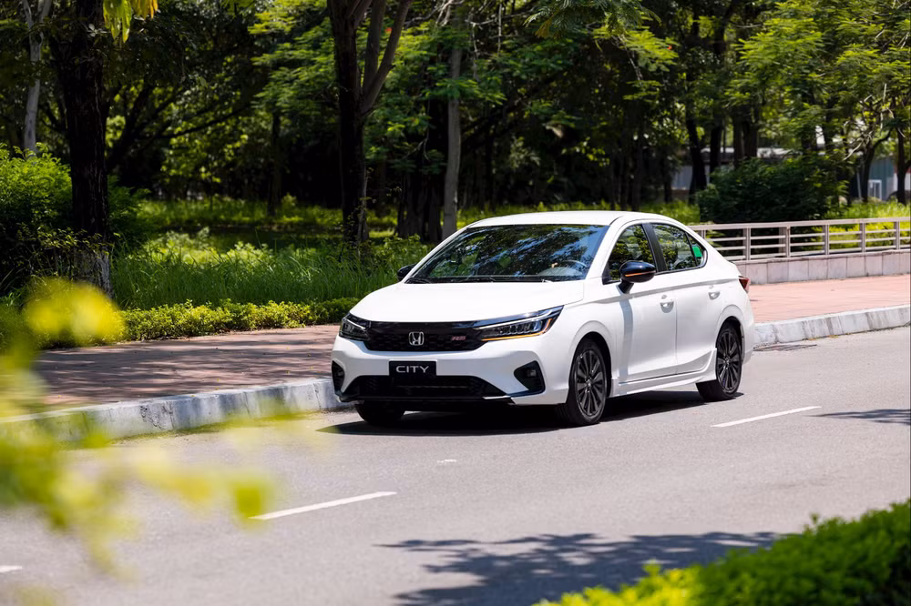 Honda City tiếp tục gồng gánh doanh số ô tô cho liên doanh Nhật Bản - Ảnh: HVN
