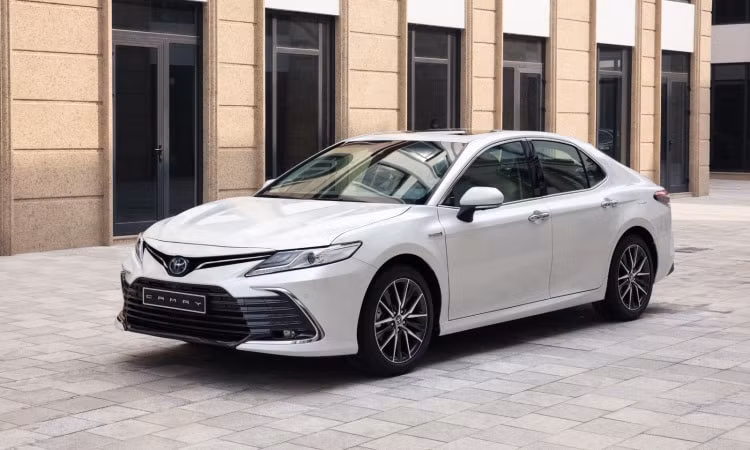 toyota gap su co khung do dau thu hoi hang nghin chiec camry hinh 1