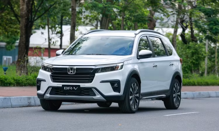 honda br v giam gia khong phanh re ngang mitsubishi xpander hinh 4