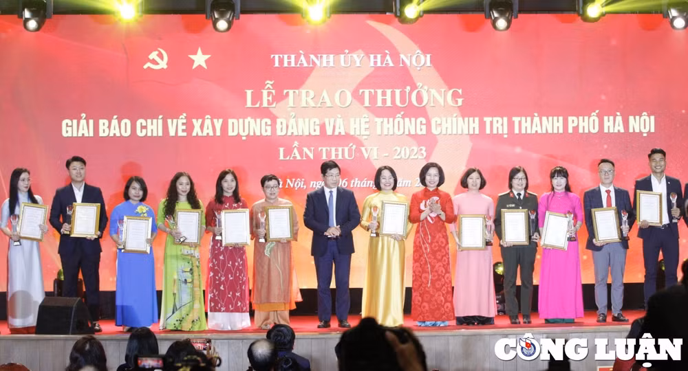le trao giai bao chi ve xay dung dang va he thong chinh tri thanh pho ha noi lan thu vi hinh 5