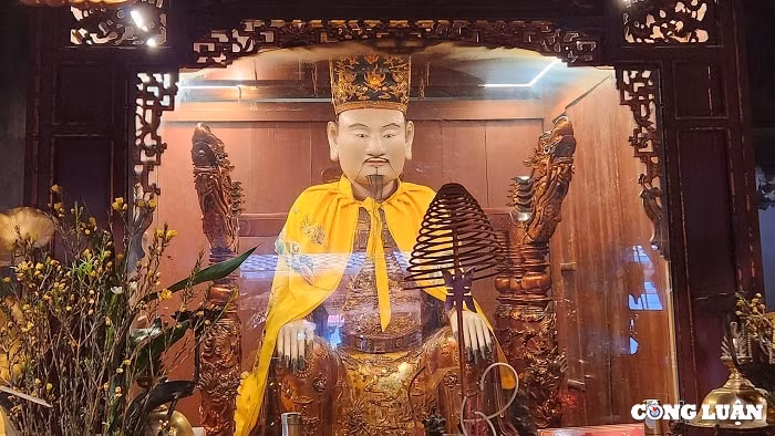 dinh tien hoang vi hoang de dau tien cua viet nam sau 1000 nam bac thuoc hinh 2