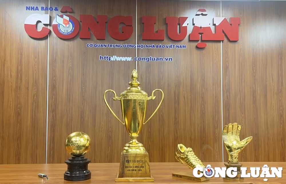 lich thi dau giai bong da cup nha bao va cong luan lan iii nam 2024 hinh 1