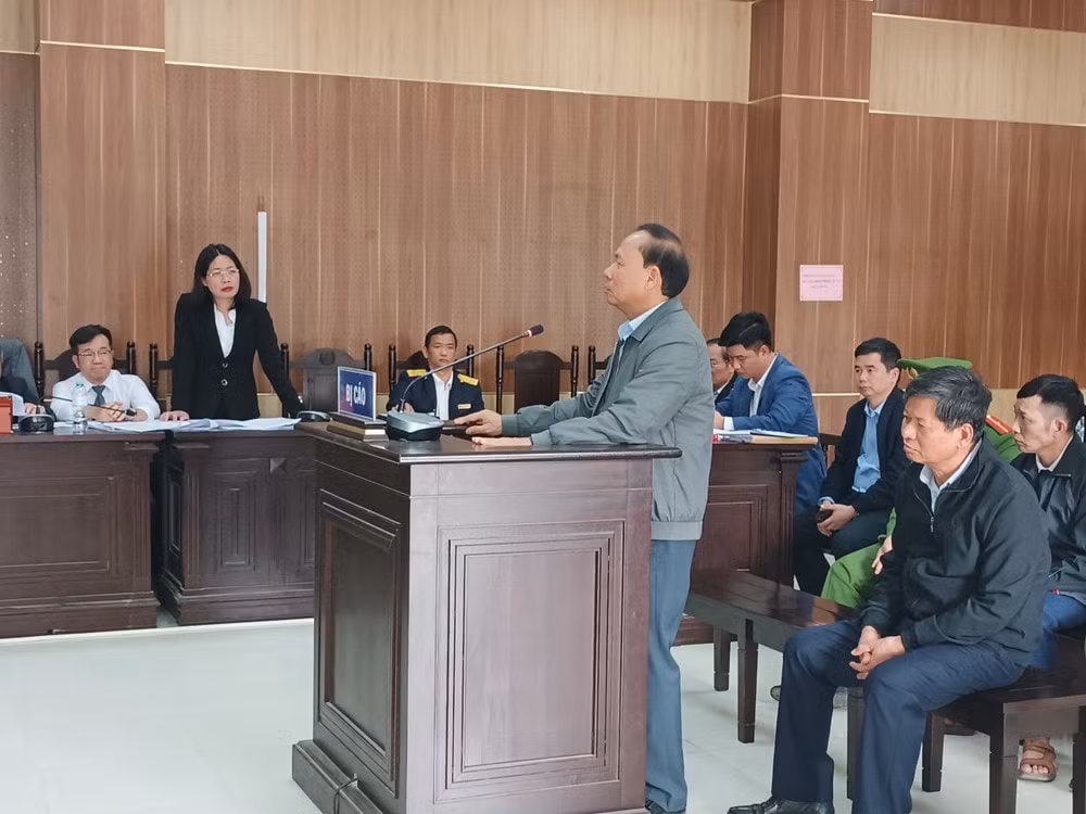 thanh hoa cuu chu tich ubnd huyen thuong xuan nhan muc an 3 nam tu hinh 1