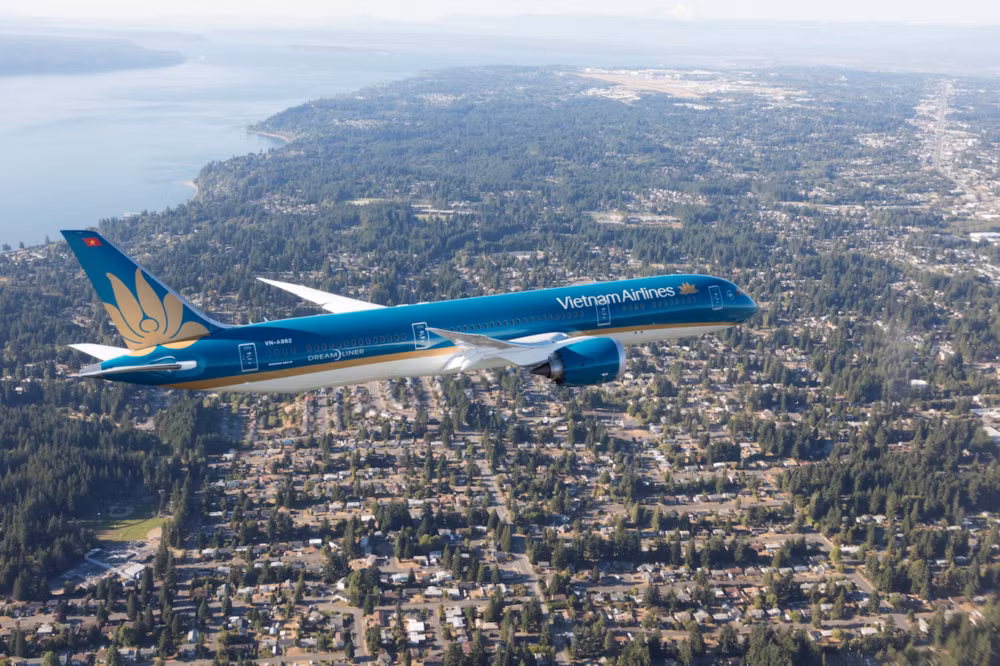 chao he 2024 voi nhieu uu dai gia ve hap dan khi bay cung vietnam airlines hinh 1